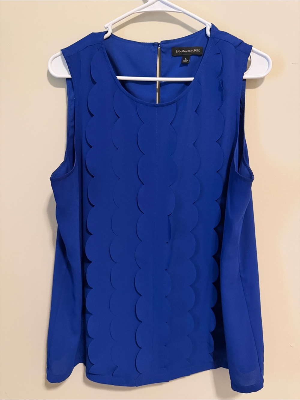 Banana Republic Royal Blue Scalloped Front Sleeveless Shell